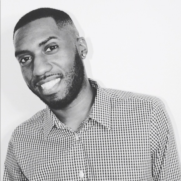 Profile Picture of Demitrius Hayes (@dhayes1990) on Poshmark