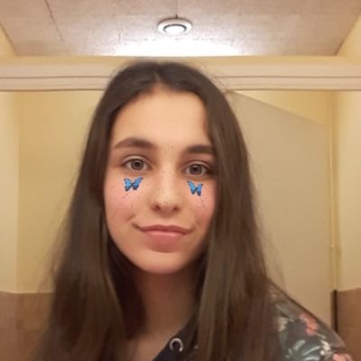 Profile Picture of Nawel Kezadri (@KezadriNawel) on Twitter