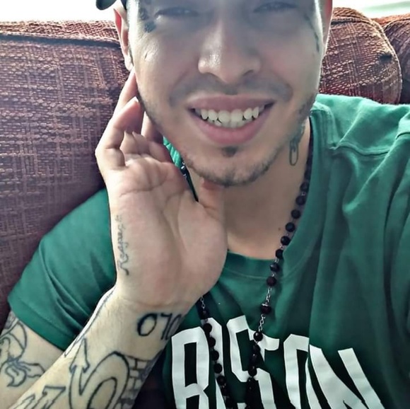 Profile Picture of Tony Rodriguez (@youngproverbs) on Poshmark