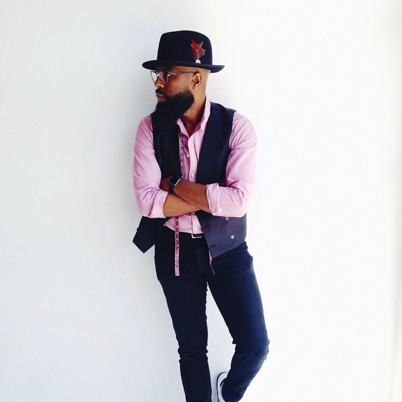 Profile Picture of Manfred Spencer (@sirmanfred) on Poshmark