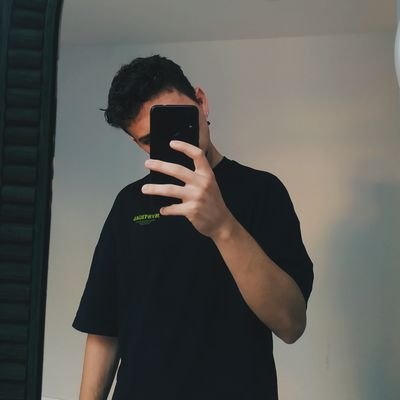 Profile Picture of Jorge☄️ (@_JRobaina) on Twitter