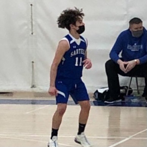 Profile Picture of Owen Stark (@owenstark) on Poshmark