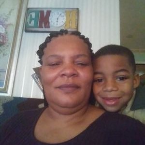 Profile Picture of Janice Hooker (@rodneyd08) on Twitter