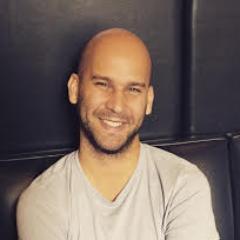 Profile Picture of Andres R. Martinez (@Amartinez28R) on Twitter