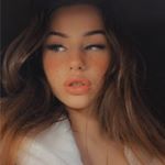 Profile Picture of 𝓐𝓷𝓰𝓮𝓵𝓲𝓺𝓾𝓮 𝓗𝓪𝓻𝓻𝓲𝓼𝓸𝓷 (@lique.ah) on Instagram