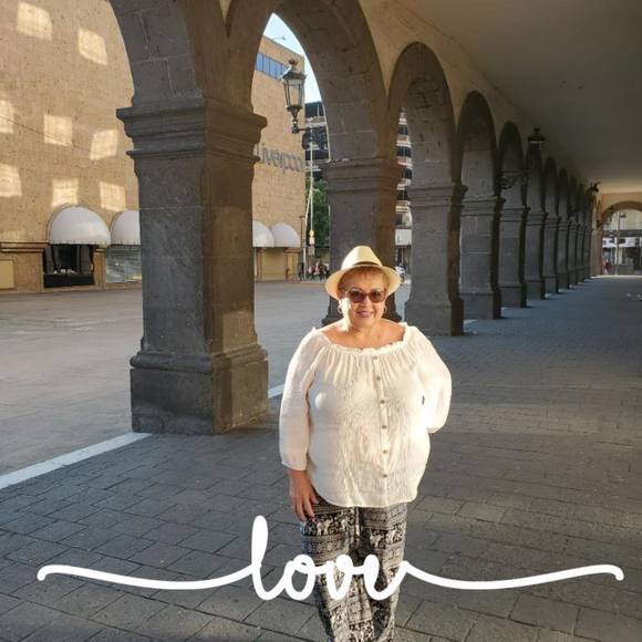 Profile Picture of Eva Jimenez (@jimenezeva74) on Poshmark