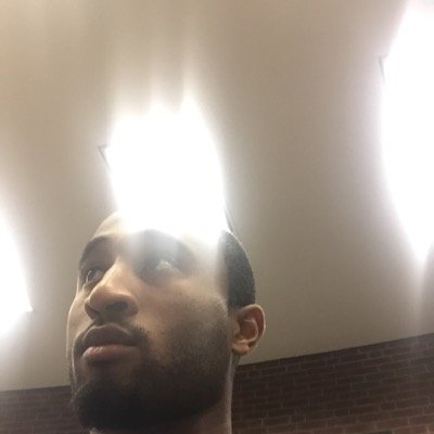 Profile Picture of Clinton McCoy (@mccoy_clinton) on Twitter