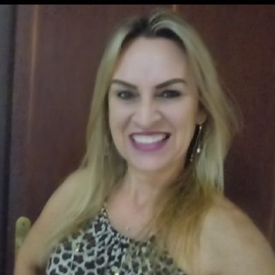 Profile Picture of Claudia Helena Borba (@ClaudiaHelenaB3) on Twitter