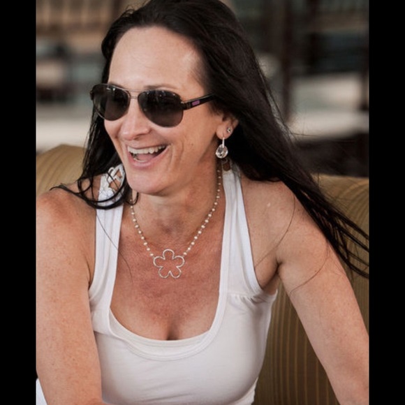 Profile Picture of Pam Simon (@chefmompam) on Poshmark