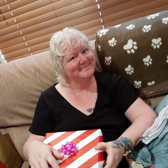 Profile Picture of Kim Triffitt (@kimtriff68) on Poshmark