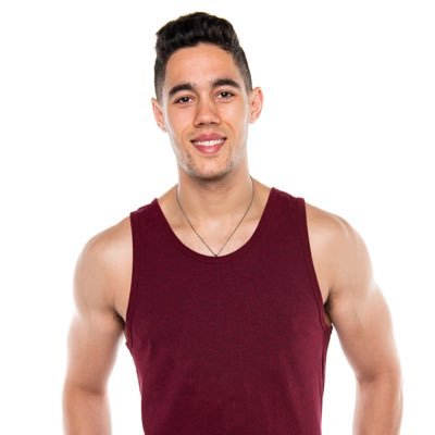 Profile Picture of Ben Rosado (@rosado_ben24) on Twitter