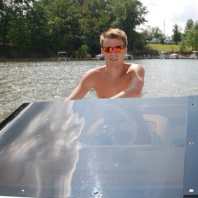 Profile Picture of Ian Harker (@GuardIan0513) on Twitter