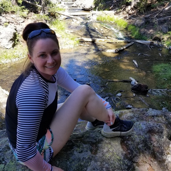 Profile Picture of Lisa Harman (@rosecityclothes) on Poshmark