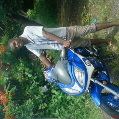 Profile Picture of Sheldon Charles (@Bosscosh) on Twitter