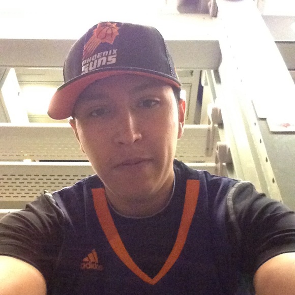Profile Picture of Branden Tsethlikai (@btsethlikai) on Poshmark