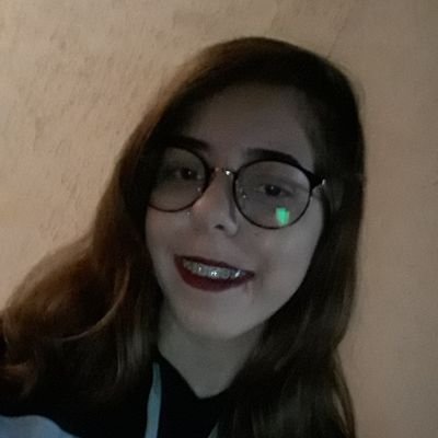 Profile Picture of Danielle Madrid Viveiros  ❤️ 🍃 (@Daniell54928467) on Twitter