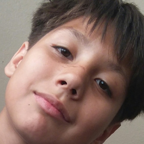 Profile Picture of Charlie Chaos x3 (@charlieblaze61) on Poshmark