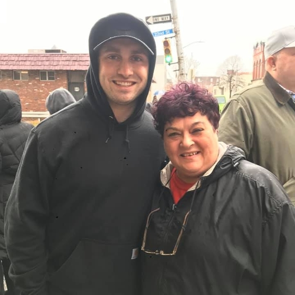 Profile Picture of Lanette Bachetti (@lantam) on Poshmark