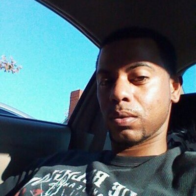 Profile Picture of Sean Crutchfield (@izigzag19) on Twitter