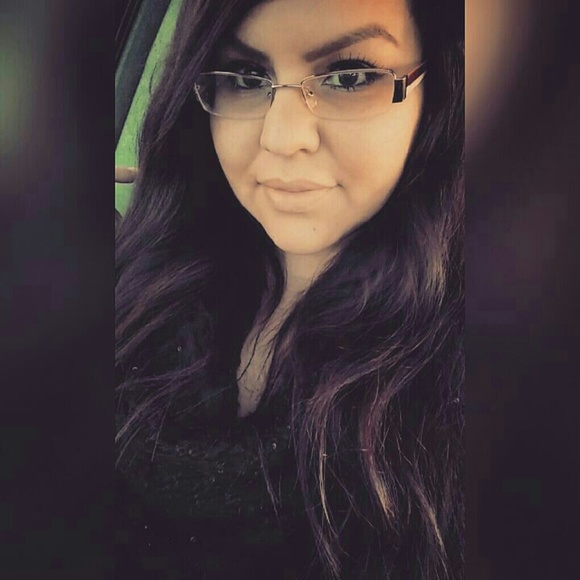 Profile Picture of Ester Castillo (@estercastillo) on Poshmark