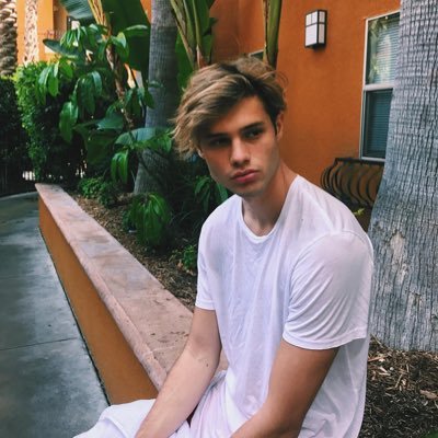 Profile Picture of Caleb (@dillon_PL) on Twitter