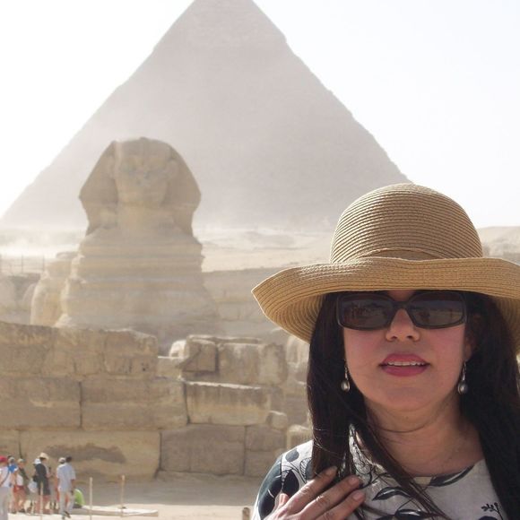 Profile Picture of Margarita Bouza (@margaritabouza) on Poshmark