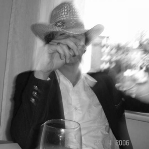 Profile Picture of David Trigg (@roundstonemusicmanagement) on Myspace
