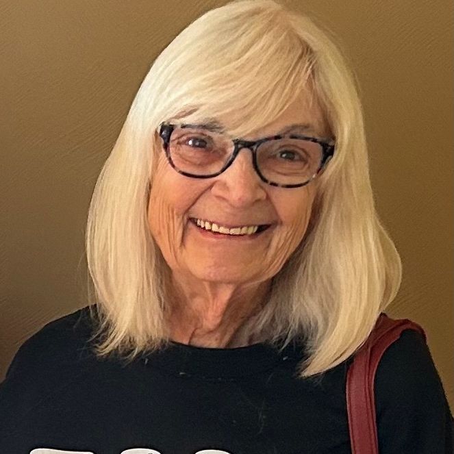 Profile Picture of karenlukaszewic (@karenlukaszewic) on Tiktok