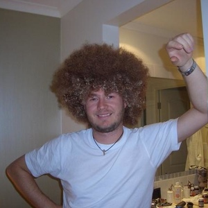 Profile Picture of Grant Welling (@redyak) on Myspace