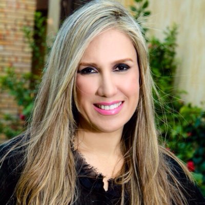 Profile Picture of Drª Chris (@ChrisVDourado) on Twitter