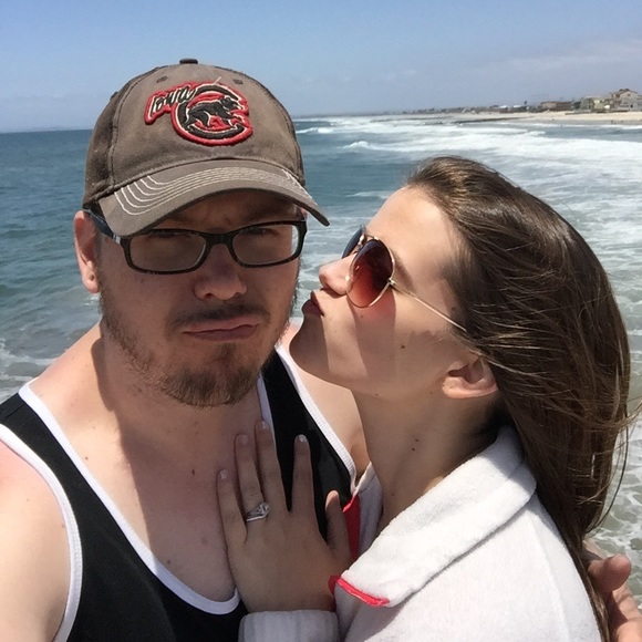 Profile Picture of Taylor Alderman (@alderman15) on Poshmark