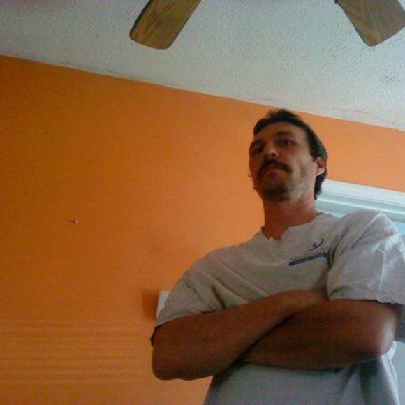 Profile Picture of Michael Manzuk (@michaelmanzuk) on Poshmark