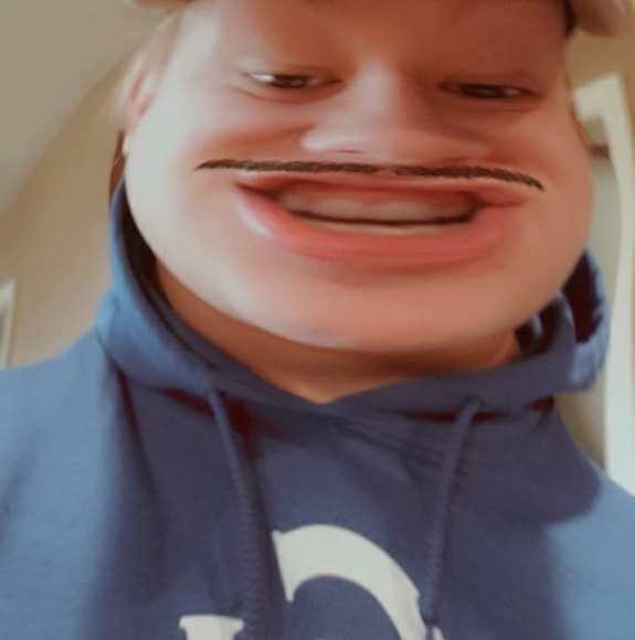 Profile Picture of Taden Huerter (@tmhuerter) on Poshmark