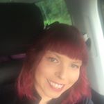 Profile Picture of Vikki Harrison-Edwards (@thewellnesschameleon) on Instagram