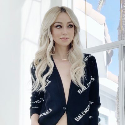 Profile Picture of Marina BerBeryan (@@MarinaBerberyan) on Twitter