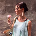 Profile Picture of April Lawrence (@aprillawrence) on Instagram