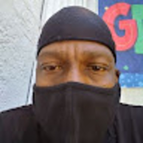 Profile Picture of Kevin Stroman (@kevinstroman76) on Poshmark