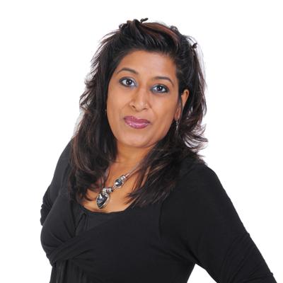 Profile Picture of Dipti Patel (@Charisma_Design) on Twitter