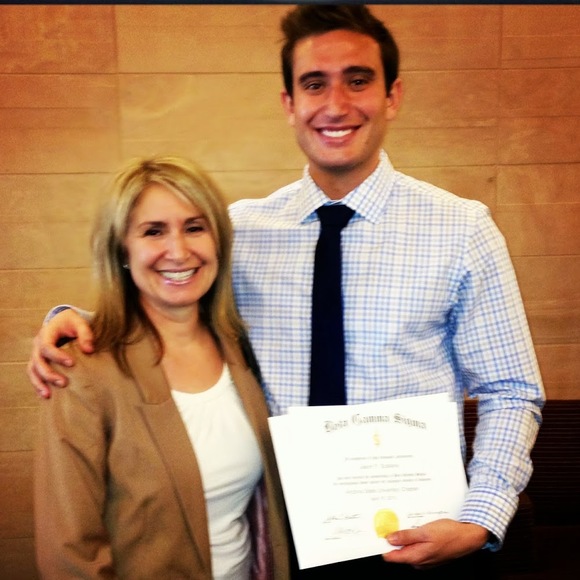 Profile Picture of Jason Scafaria (@jscaf19) on Poshmark