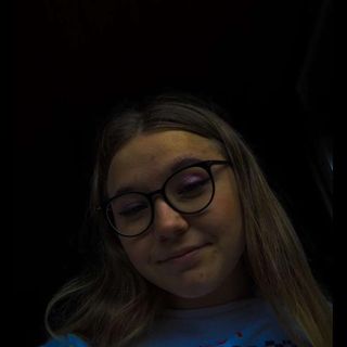 Lise Kessler (Lise) - Facebook Profile Picture of Lise Kessler (Lise) (@lise.kessler.1) on Facebook