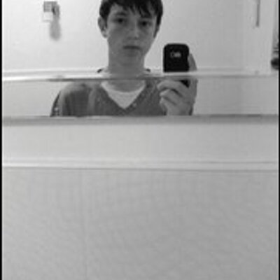 Profile Picture of Tristan Hobbs (@tristanps3) on Twitter