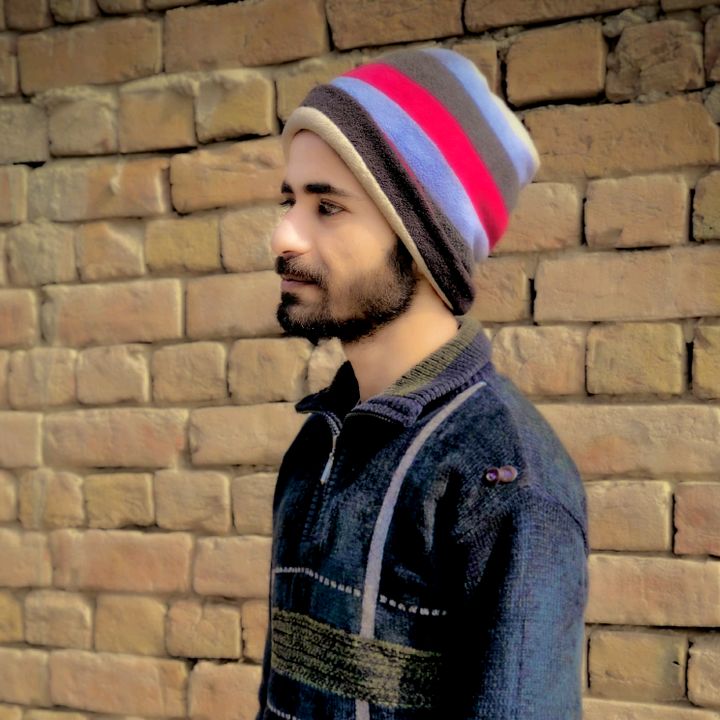 Profile Picture of 𝕁𝕒𝕞𝕚 (@zimamgillani) on Tiktok