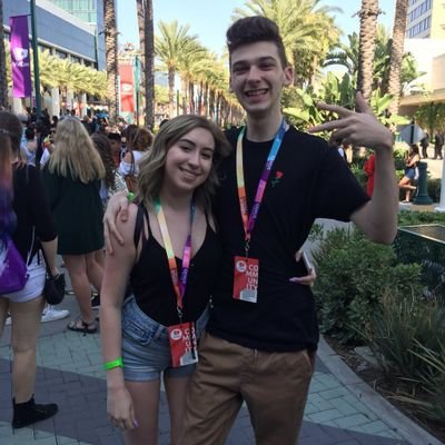 Profile Picture of Zack (@Denis52173868) on Twitter