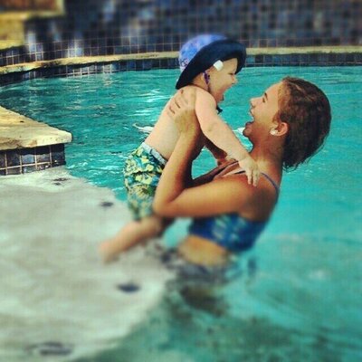 Profile Picture of Lindsey Hebert (@Lindsey_hebert0) on Twitter