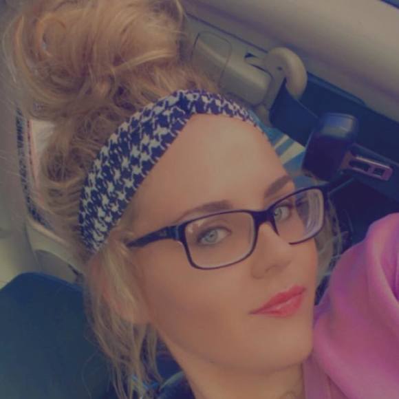 Profile Picture of Kaitlyn Scism (@scismkait) on Poshmark