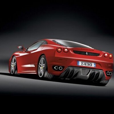 Profile Picture of Kim Fryer (@KIMSFERRARI) on Twitter