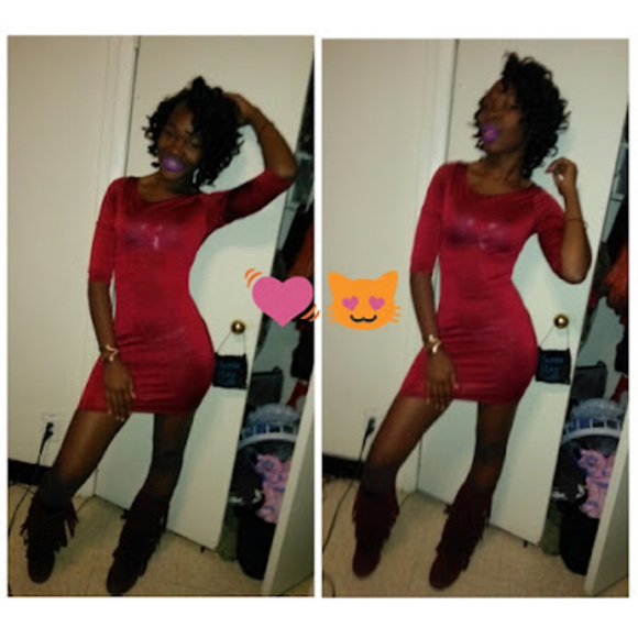 Profile Picture of Ariel Dunn (@arield539) on Poshmark