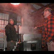 Profile Picture of Uncle Jeff's     Maple Syrup  (@mejeffup) on Youtube