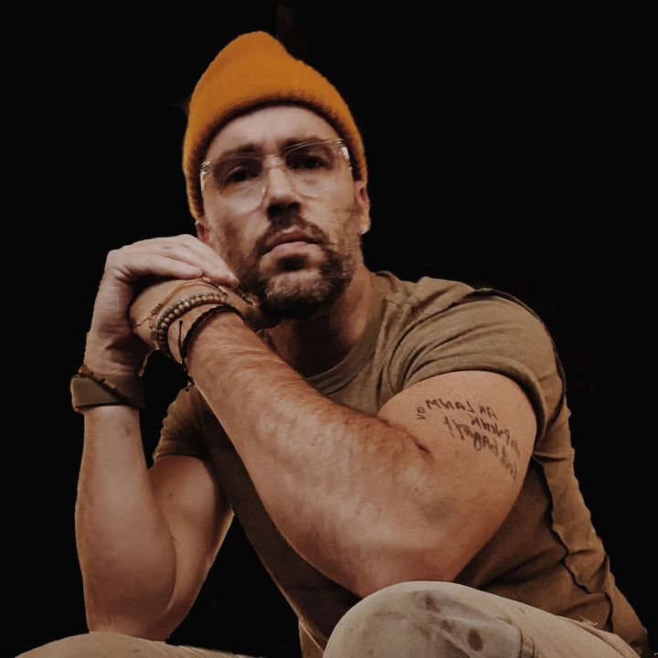 Profile Picture of Jeremy Cowart (@jeremycowart) on Tiktok