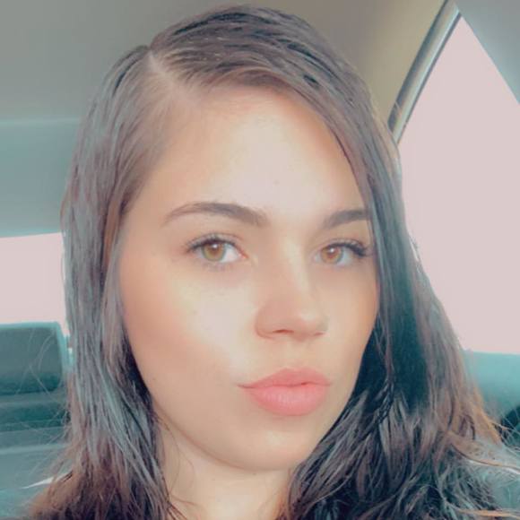 Bailey Neiger - Poshmark Profile Picture of Bailey Neiger (@bai1230) on Poshmark